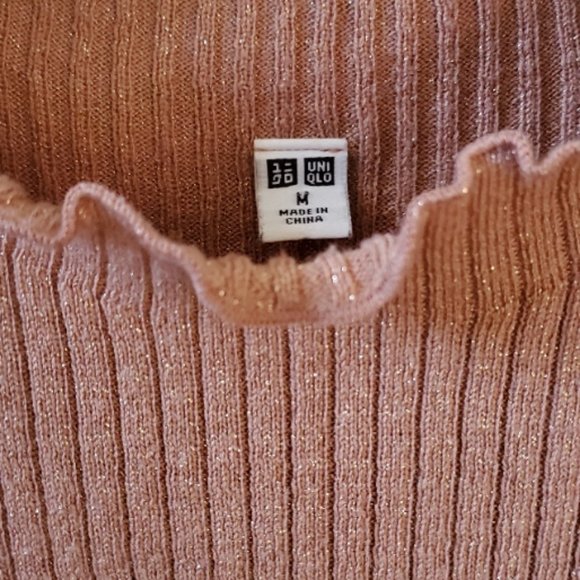 Uniqlo Women's Rose Gold Mock Neck Ribbed Pullover Sweater - Picture 2 of 5